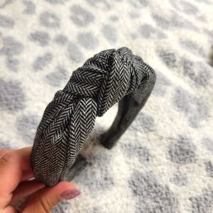 Herringbone knot headband